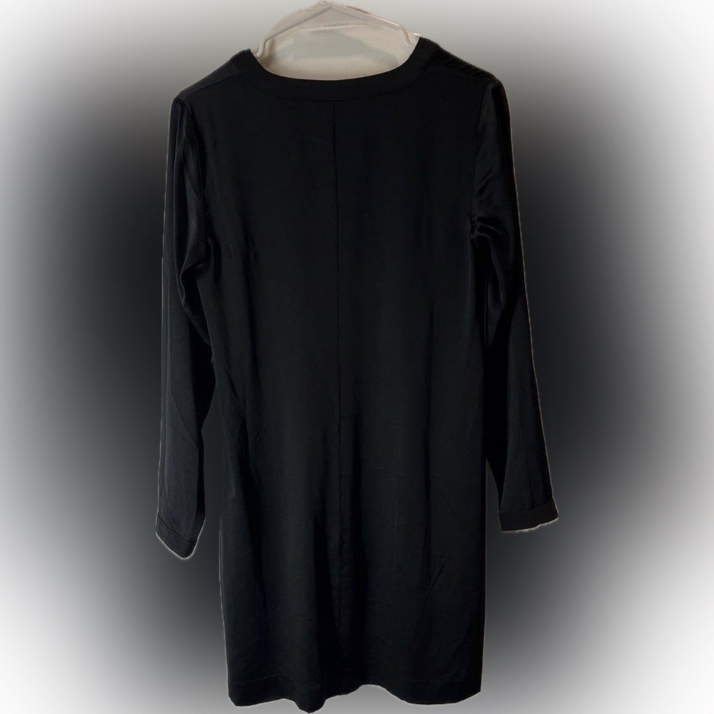 Brooks Brothers Black 100% Silk Long Sleeve Split Neck Shift Dress | size 2 - Picture 4 of 4